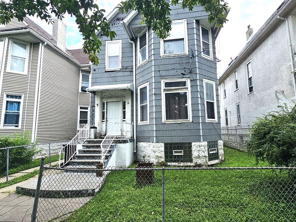 1st image of 319 N Lotus Ave