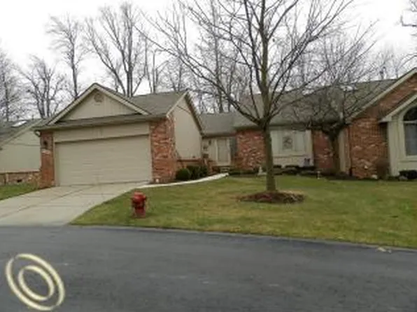 37007 Driftwood #1, Farmington Hills, MI 48331