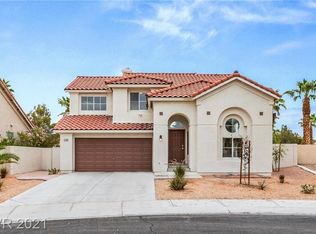 2104 Fountain View Dr, Las Vegas, NV 89134
