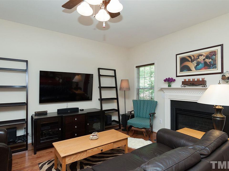 2nd image of 2932 Rainford Ct