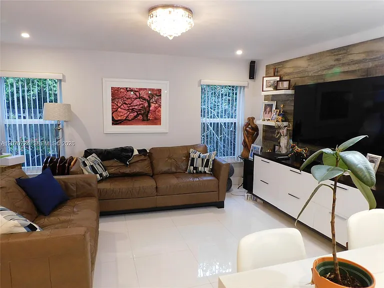 14271 SW 150th Ave — Photo 48