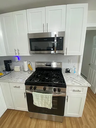 65 Florence St #3 Photo 1
