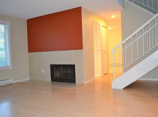 12829 100th Ave NE APT D, Kirkland, WA 98034