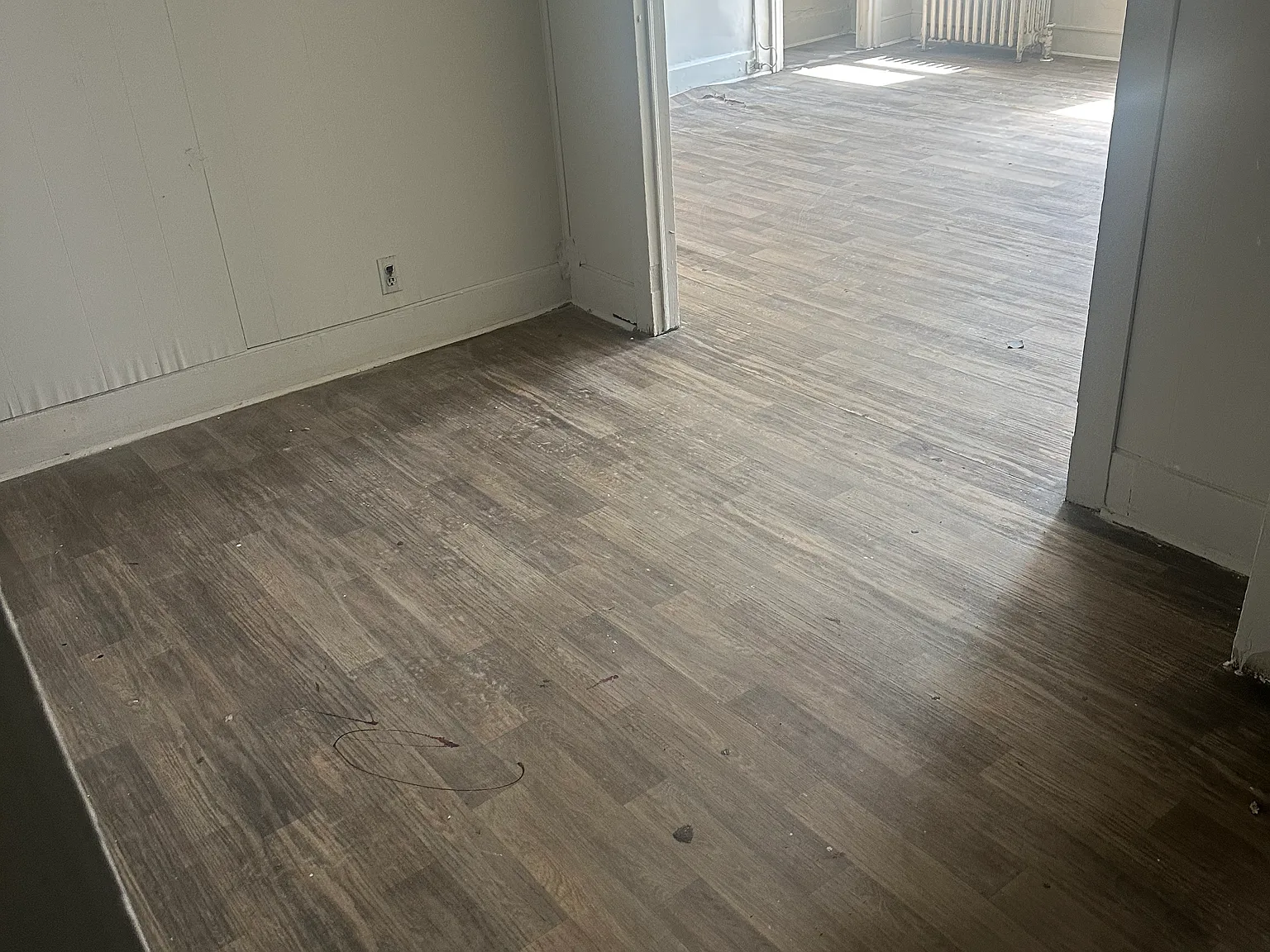 483 2nd St — Photo 3