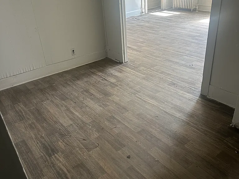 483 2nd St — Photo 3