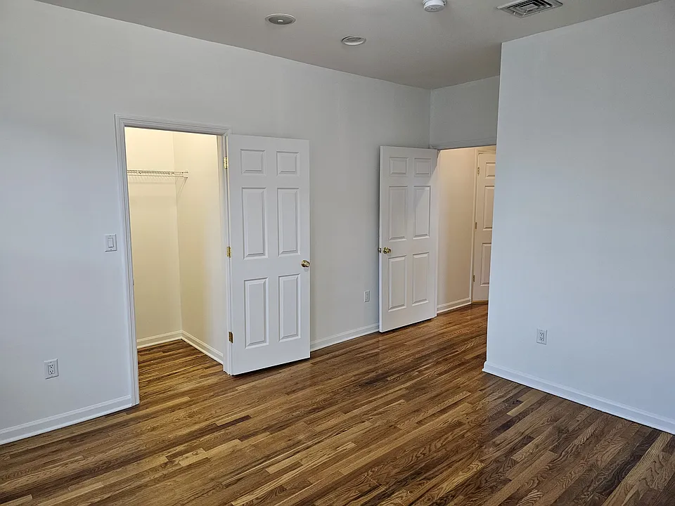 Bedroom #1