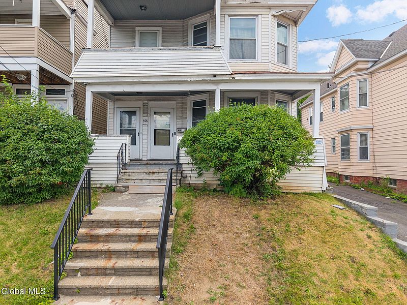 3rd image of 698 Central Avenue