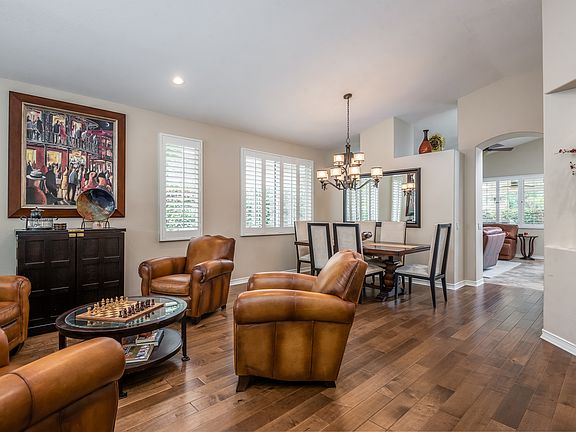 3rd image of 291 Cliffwood Dr