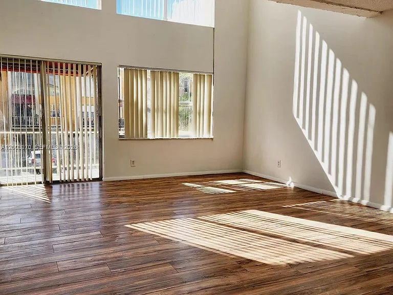 18051 NW 68th Ave #K202 — Photo 2