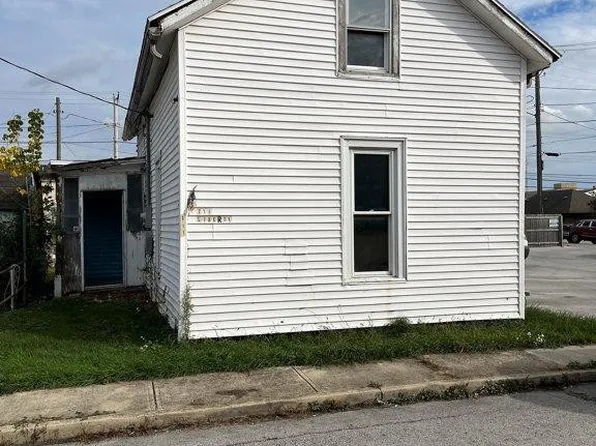 211 Liberty St, Findlay, OH 45840