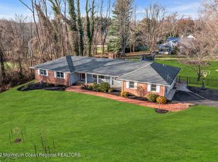 2 Navaho Way, Middletown, NJ 07748