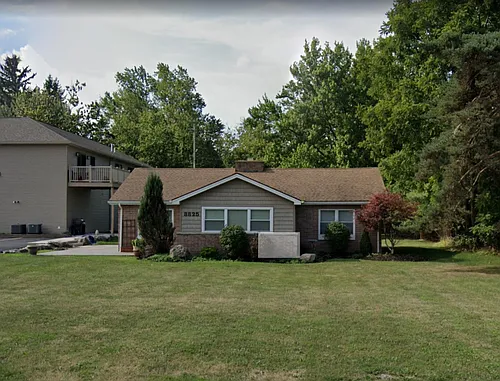 8825 Sheridan Dr Photo 1