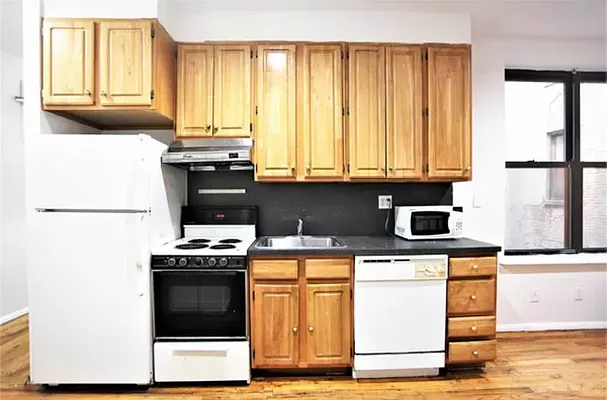 Rented by Metropolitan Property Group | media 46