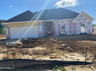 503 Black Cherry Cv, Canton, MS 39046