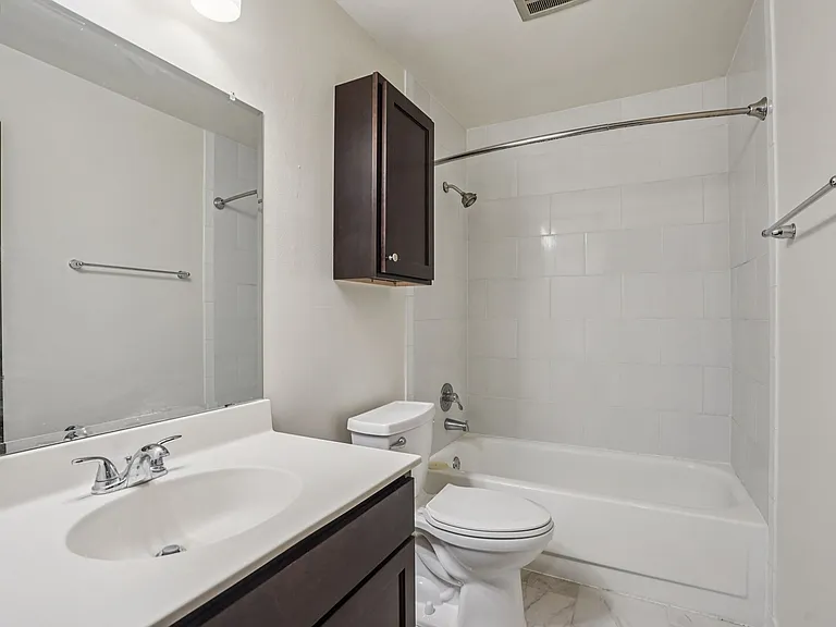 Diamond Eight Terrace — Photo 26