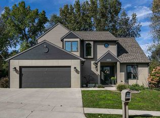 2505 Clarke Crest Dr, Dubuque, IA
