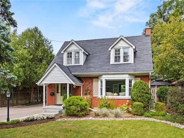 164 Sheldon Ave N, Kitchener, ON N2H 3M8