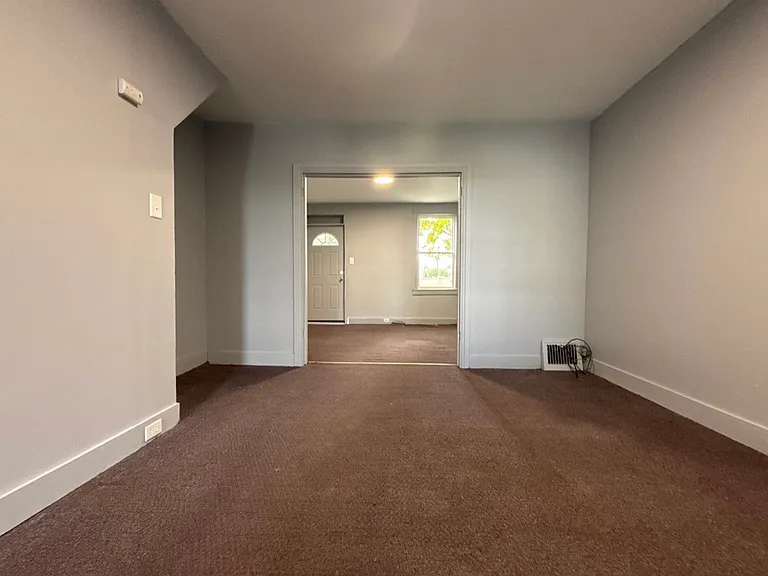 229 S Penn St — Photo 2