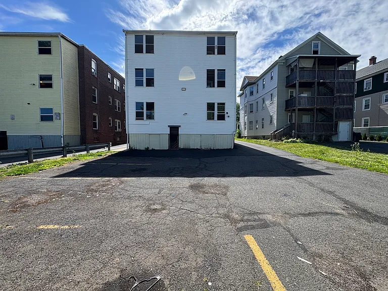 161-1 S Wilcox St #1S — Photo 14
