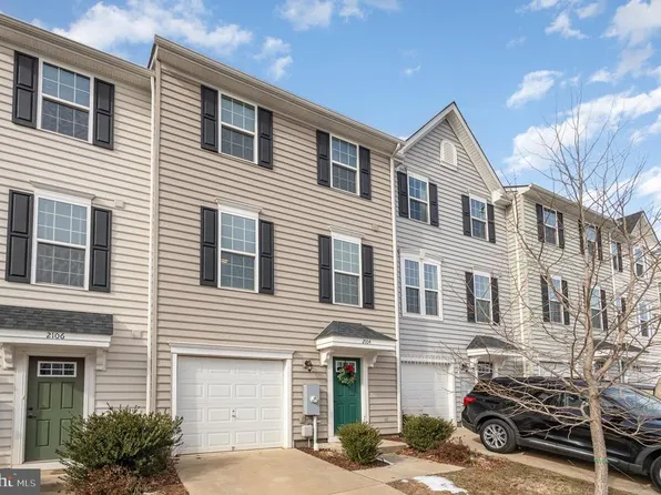 2104 Elm Tree Ct, Charlottesville, VA 22911