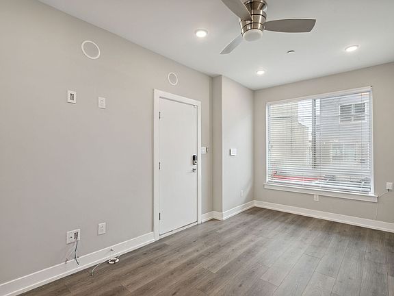 5th image of 2548 N Howard St #1