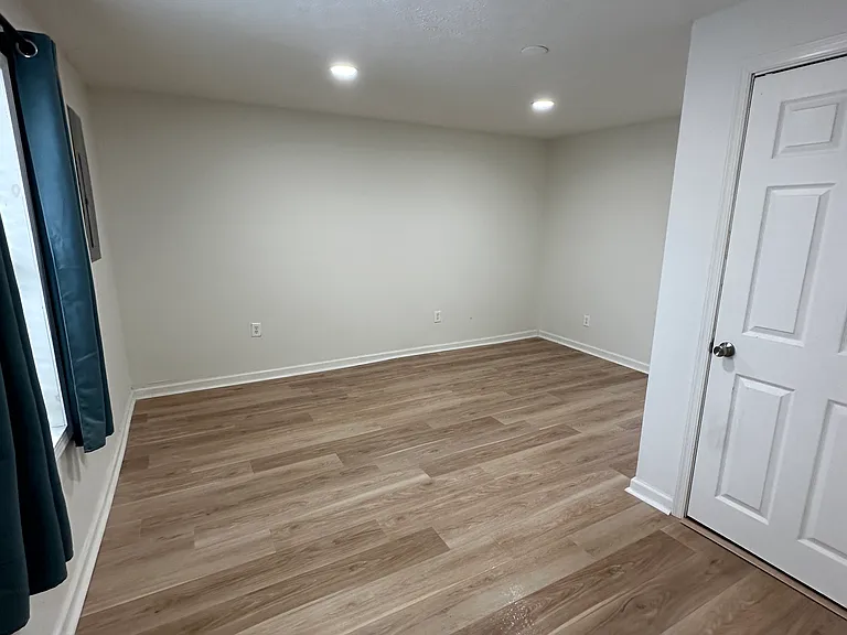 917 Johnson Rd — Photo 13