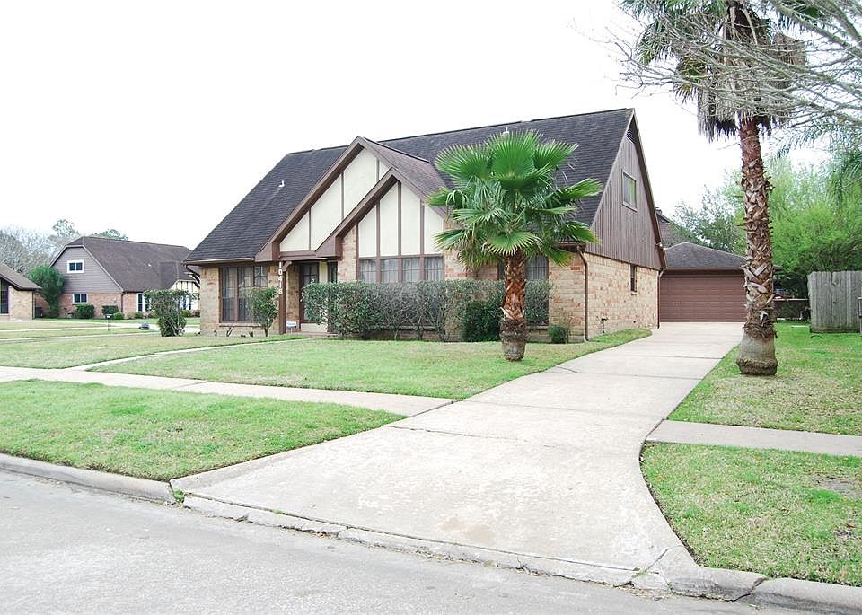 1st image of 10418 Sageglow Dr