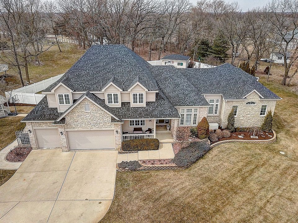 Absolutely Stunning Custom Built Home in Stilling Woods Estates Subdivision.  This home has it all and then some.