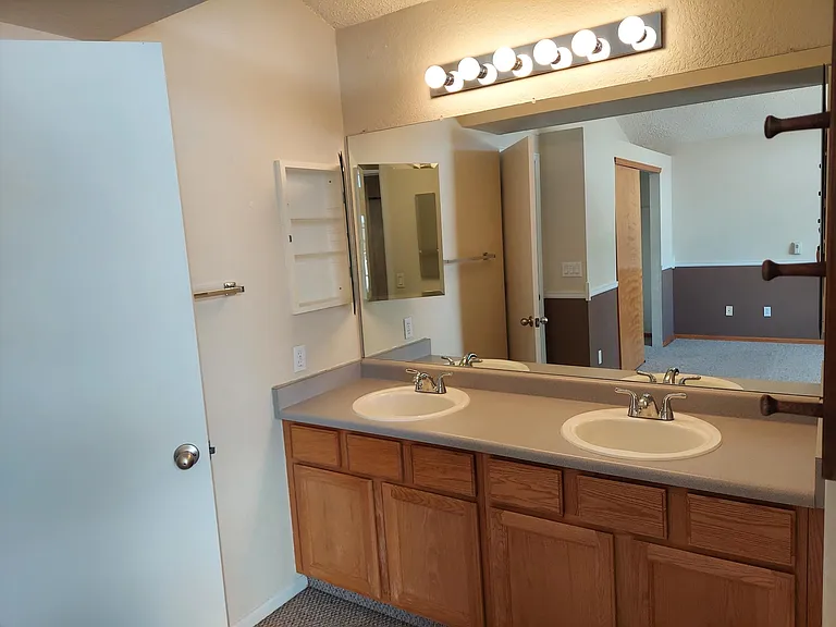 4316 Horizonpoint Dr — Photo 17