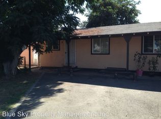 598 S Main St APT 5, Porterville, CA 93257