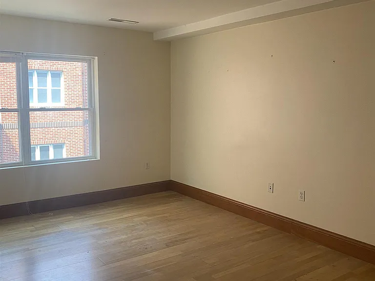 2445 Massachusetts Ave #1 — Photo 11
