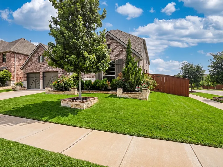 14093 Shiloh Springs Dr — Photo 4