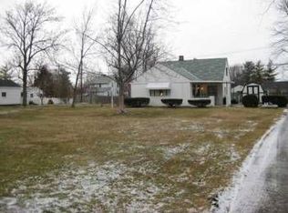 3328 Woodlawn Ave, Grove City, OH