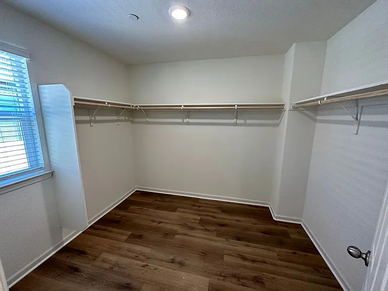 10720 Padua Way — Photo 26