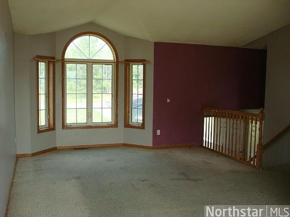 2nd image of 661 N Birch St