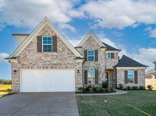 310 Chesnut Ridge Cv, Oakland, TN 38060