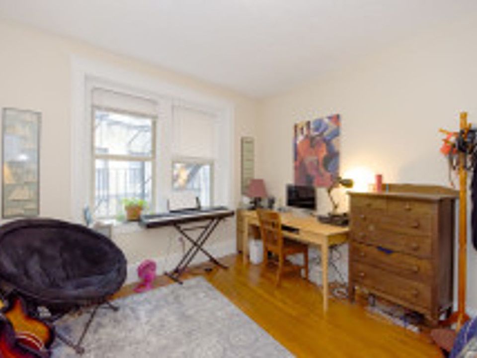 1st image of 47 Englewood Ave APT 5F