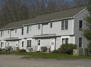 703 Chaplin Woods Dr #703, Chaplin, CT 06235