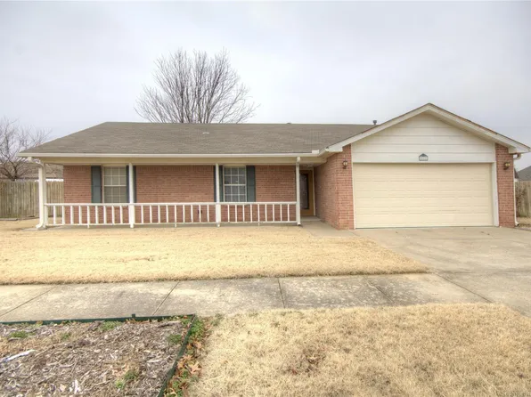 9812 N 105th Ave E, Owasso, OK 74055
