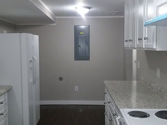 2nd image of 7646 S 2920 W