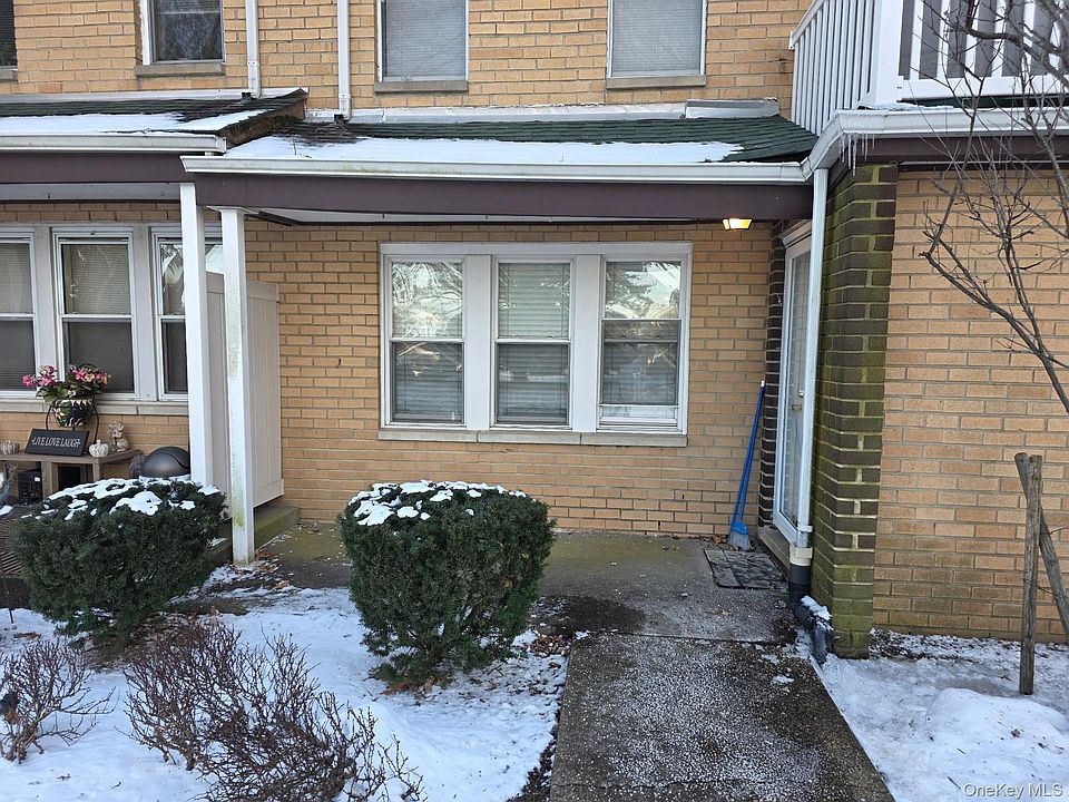 1st image of 289 Artist Lake Drive