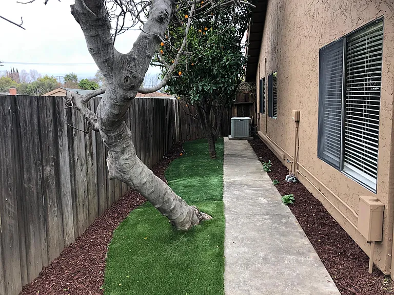 1186 Spruance St — Photo 9