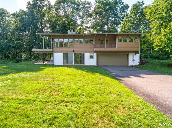 820 Killingworth Road, Haddam, CT 06441