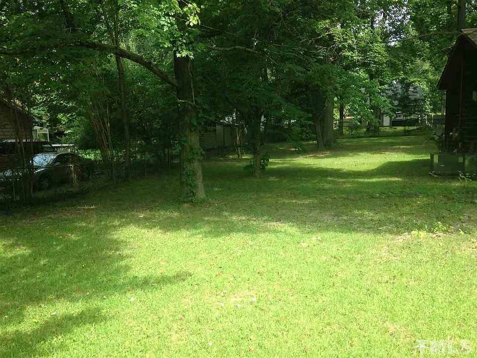 2nd image of 310 Woods Run