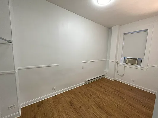 Rented by Compass | media 18