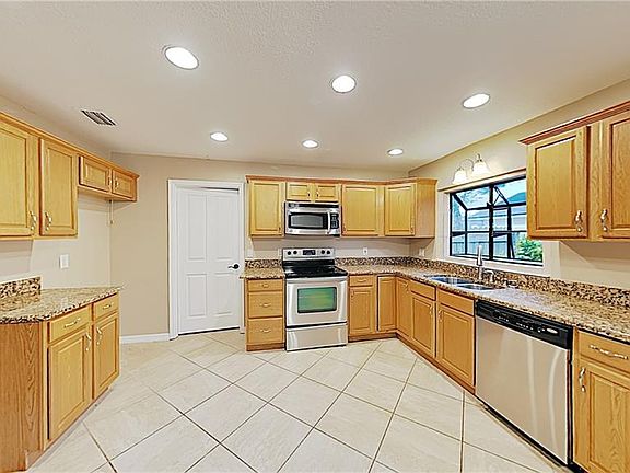 5th image of 206 Brantley Harbor Dr
