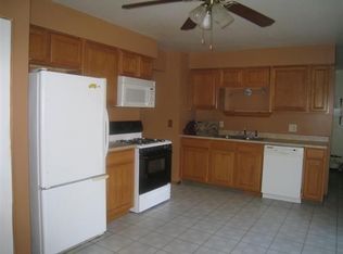 312 Boulder Hill Pass, Montgomery, IL 60538