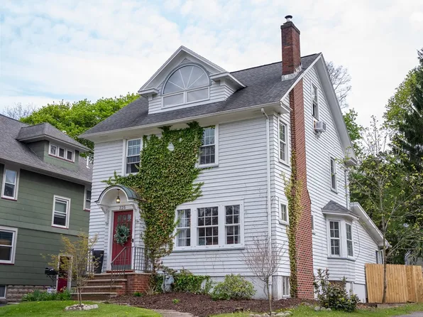 225 Mulberry St, Rochester, NY 14620