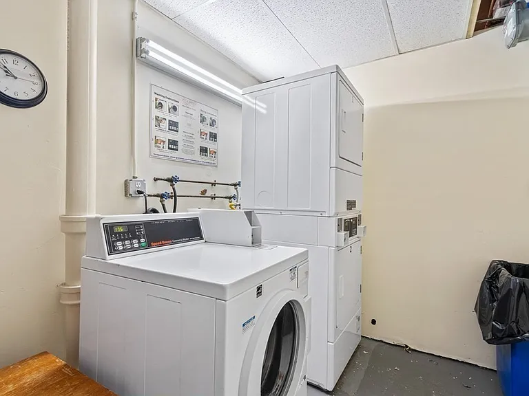190 Chestnut Hill Ave #8 — Photo 15