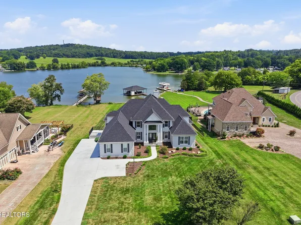 3706 Riverbrook Dr, Louisville, TN 37777